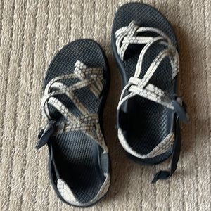 Womens size 6 Chaco
